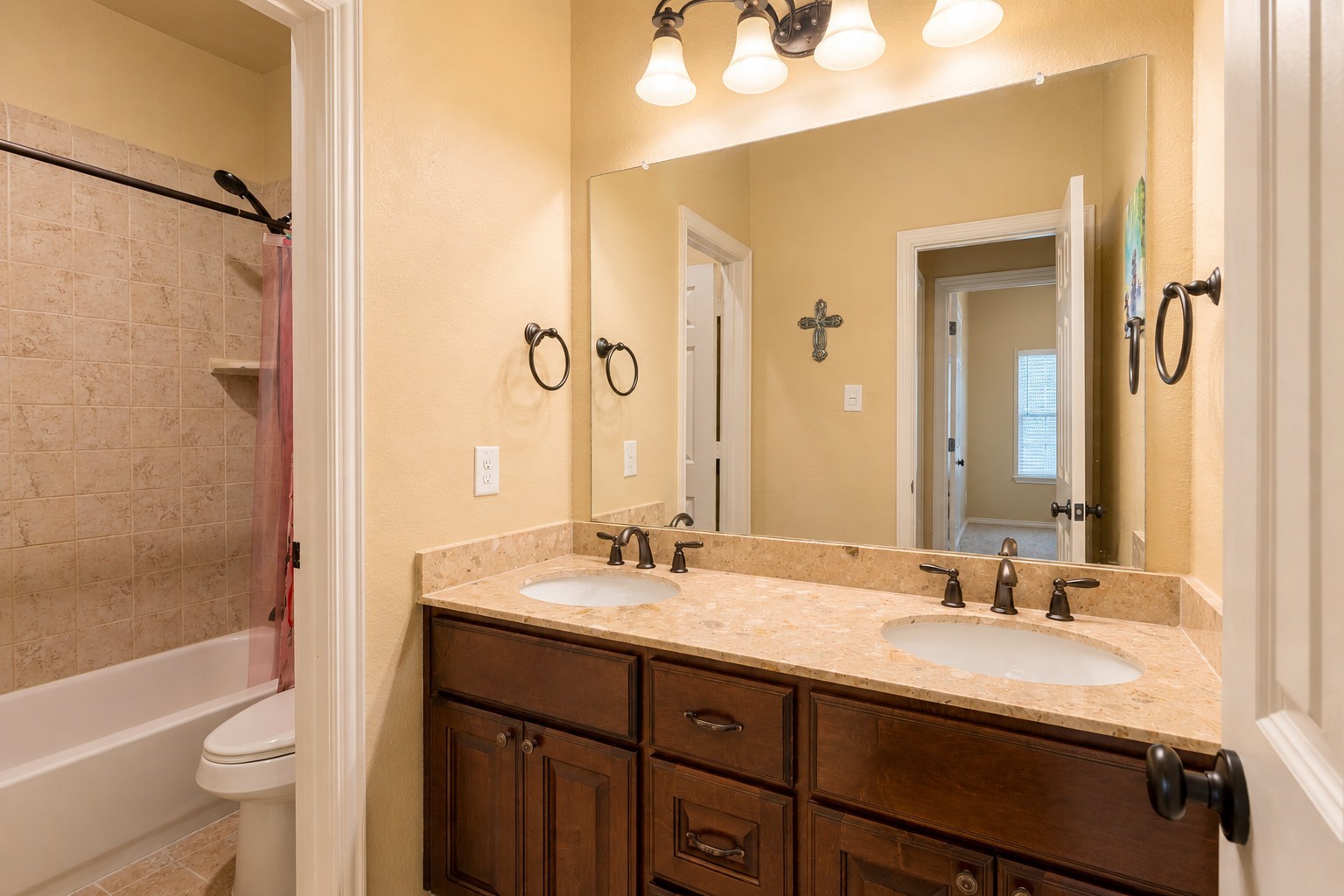 2326 Hamilton Pool Lane Property Photo 32