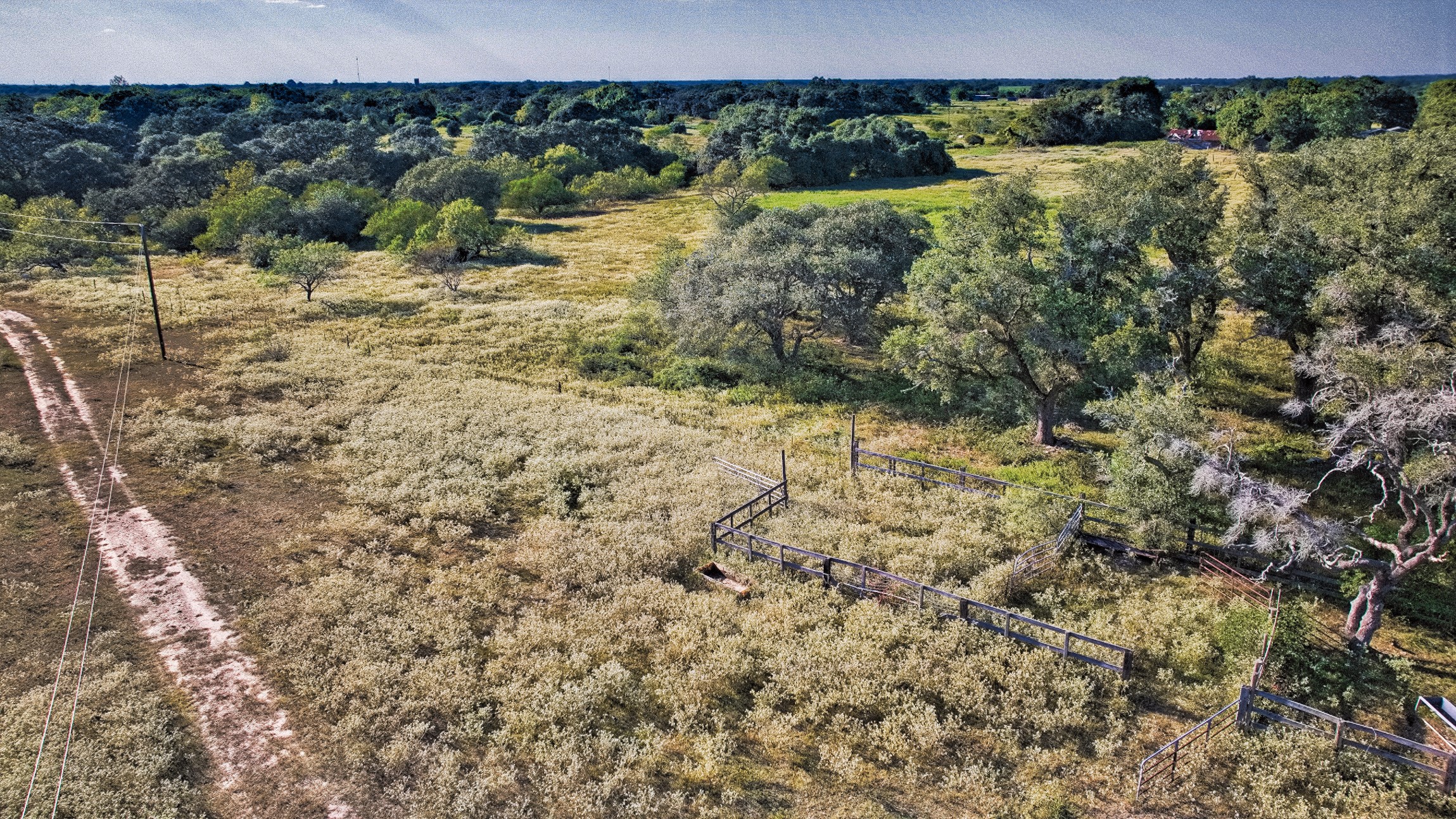 1020 Lowe Property Photo 12