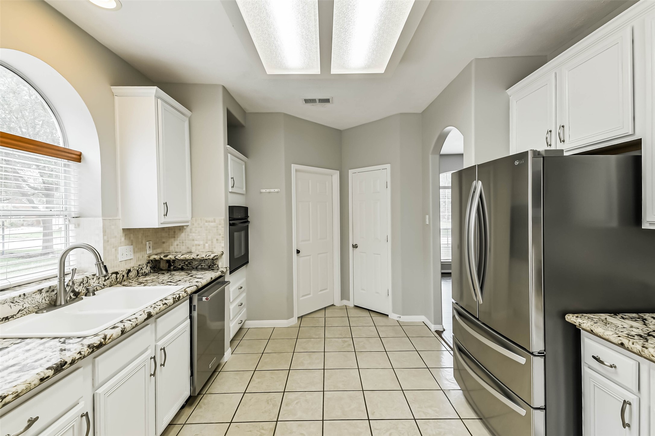 7510 Stonesfield Place Property Photo 12