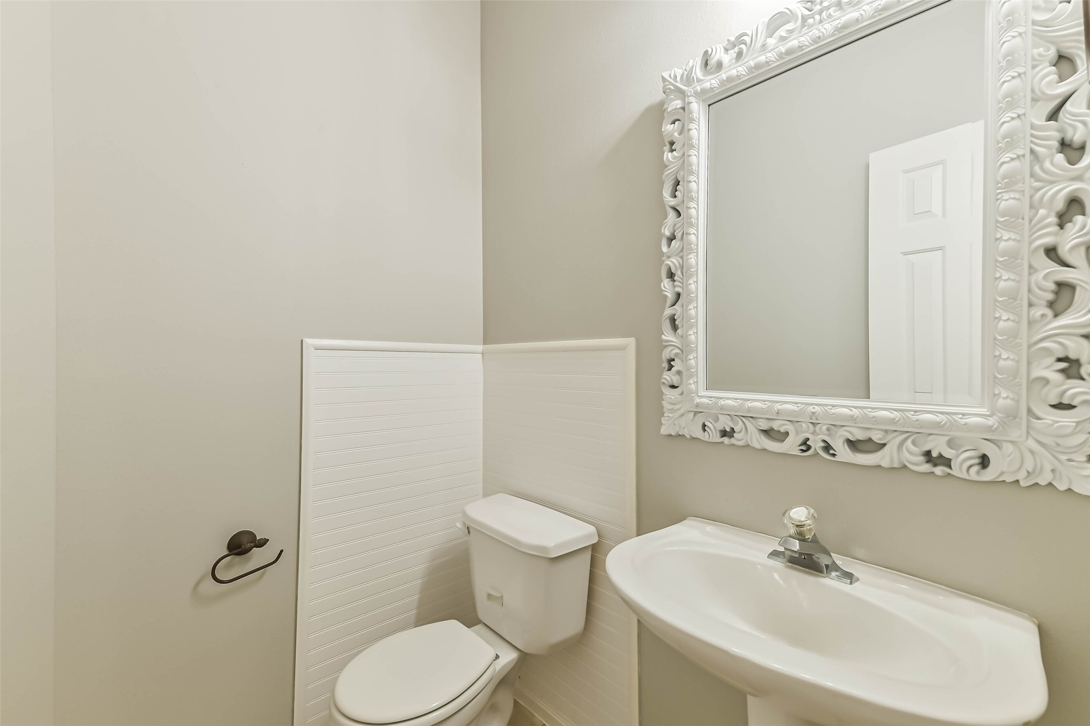 7510 Stonesfield Place Property Photo 19