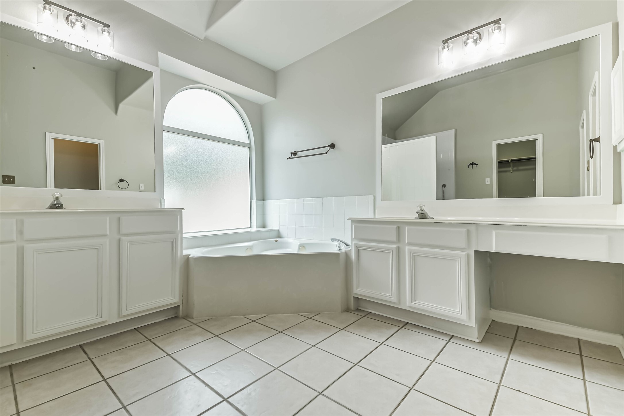 7510 Stonesfield Place Property Photo 23