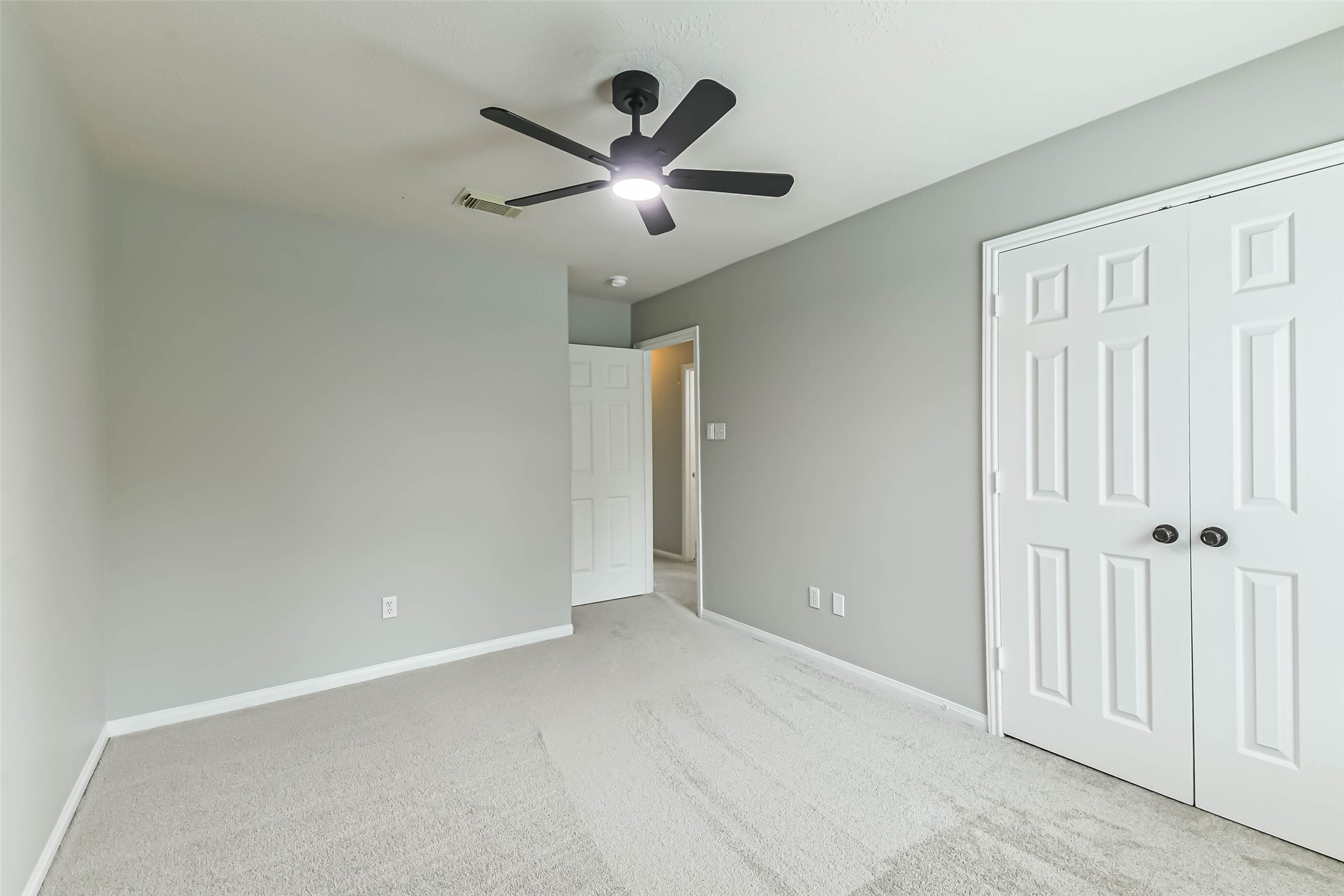 7510 Stonesfield Place Property Photo 29