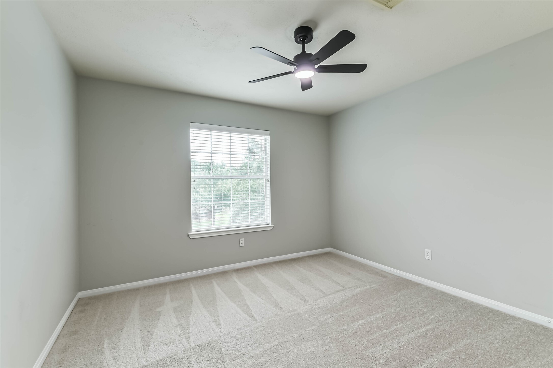 7510 Stonesfield Place Property Photo 33