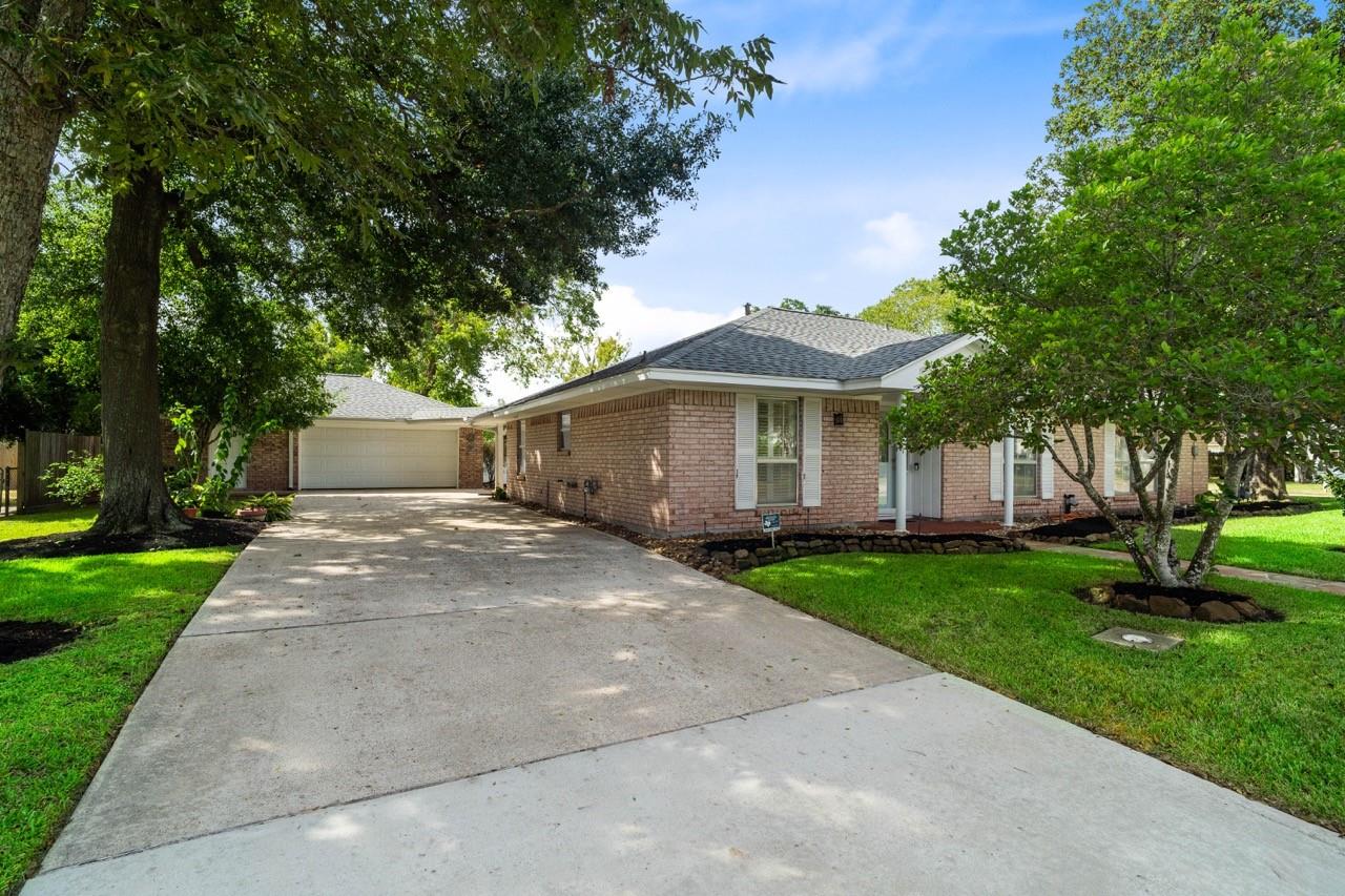 702 3rd Street Property Photo 1
