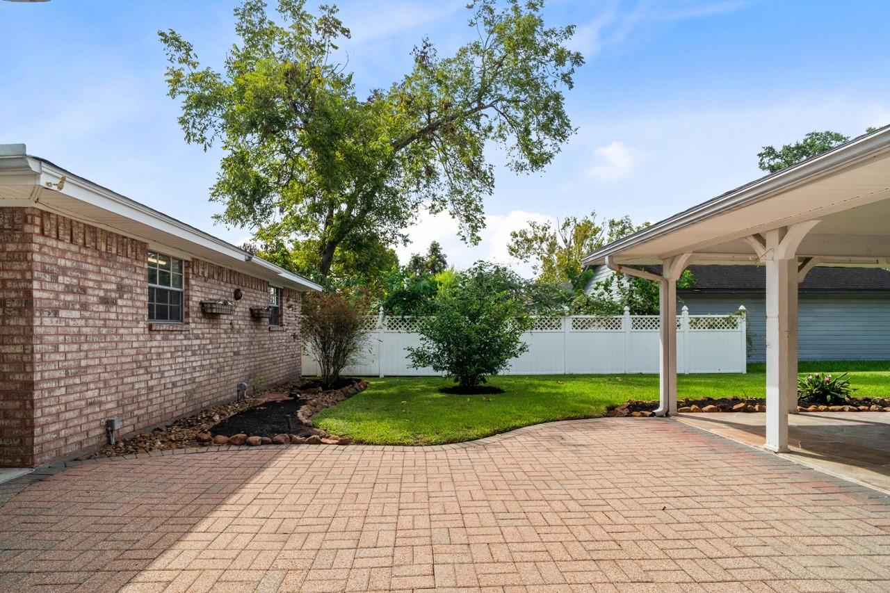 702 3rd Street Property Photo 13