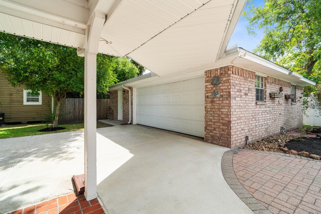 702 3rd Street Property Photo 14