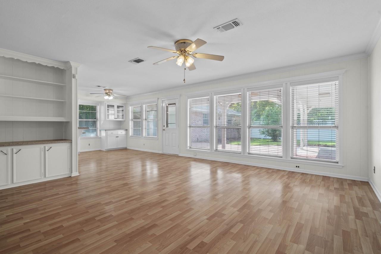 702 3rd Street Property Photo 18