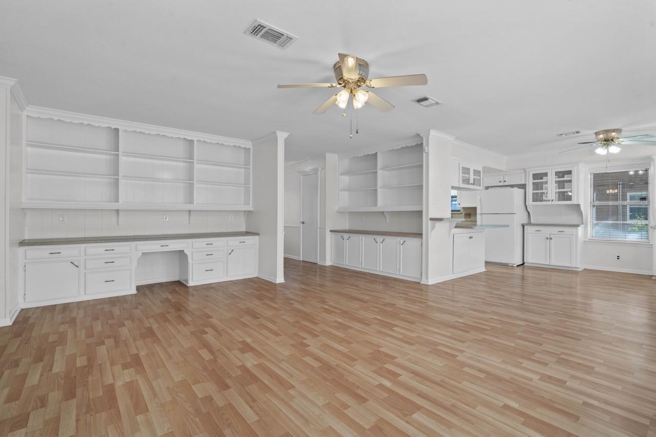 702 3rd Street Property Photo 28