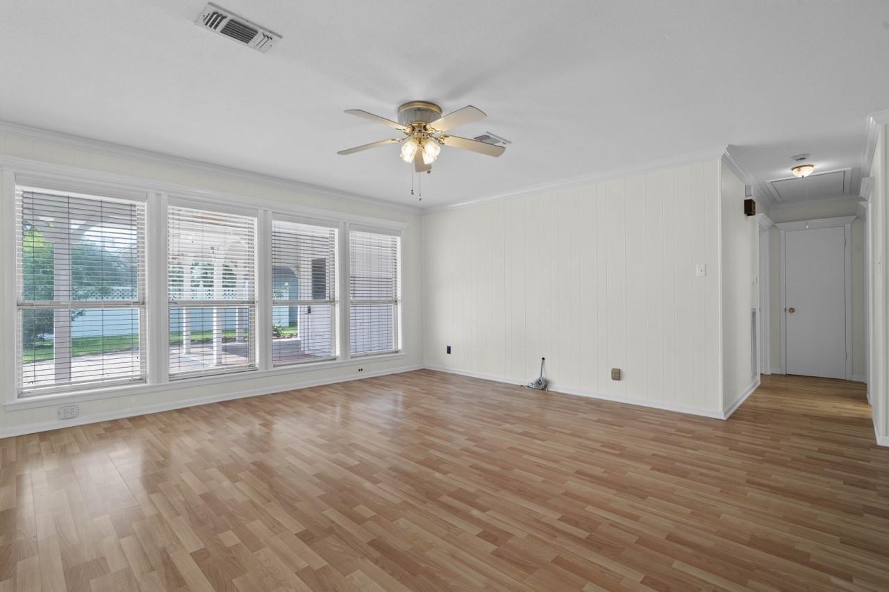 702 3rd Street Property Photo 30