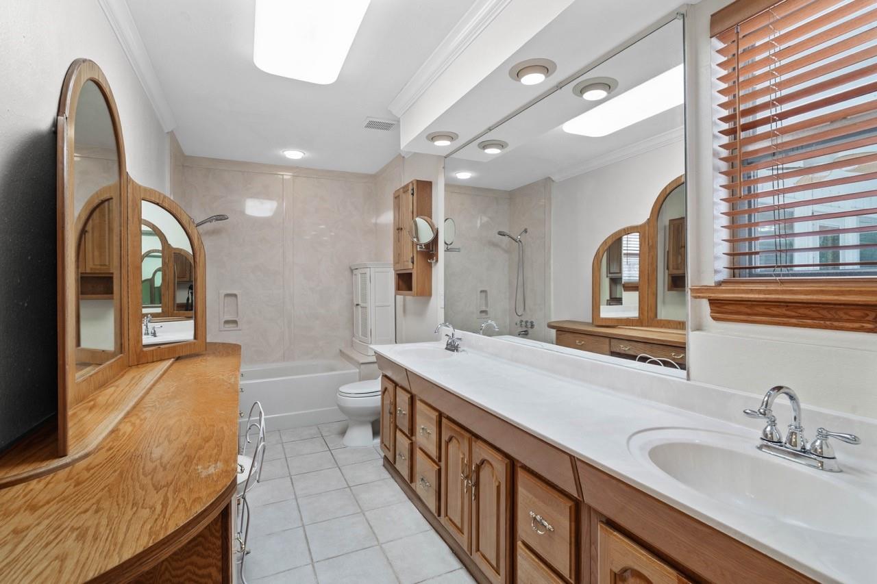 702 3rd Street Property Photo 38