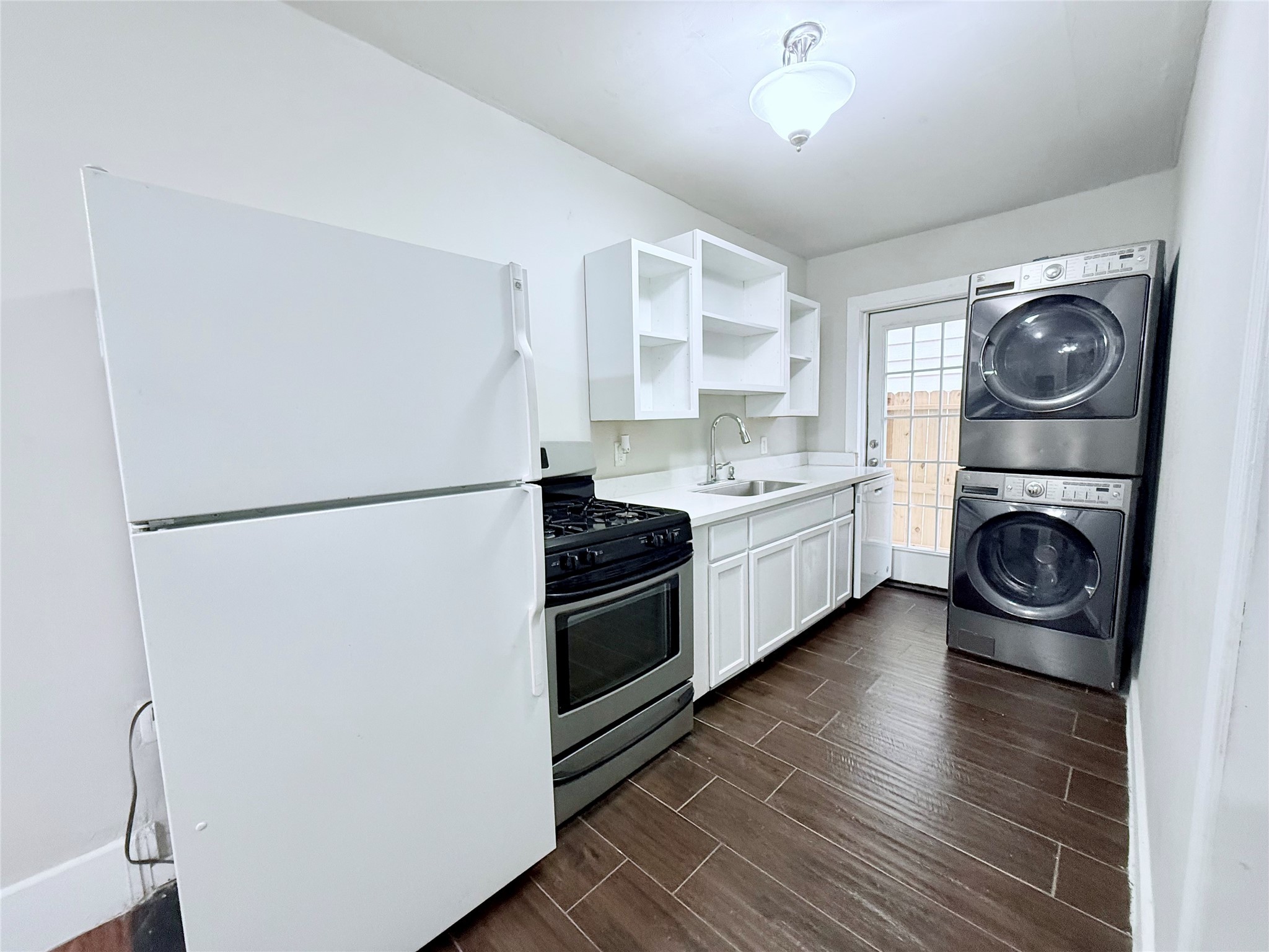 1 Sidney Street 2 Property Photo 1