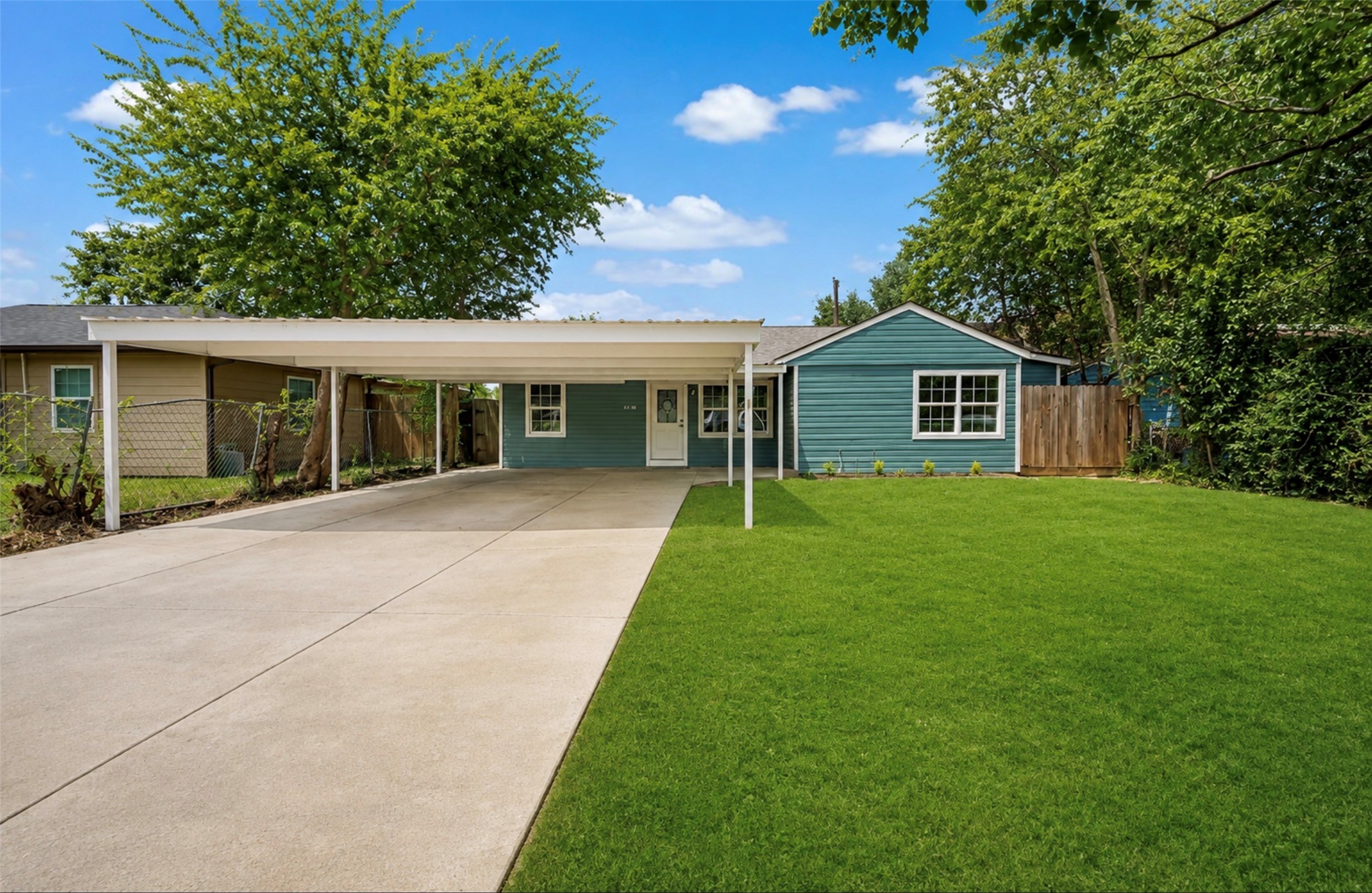 6638 Thornwall Street Property Photo 1