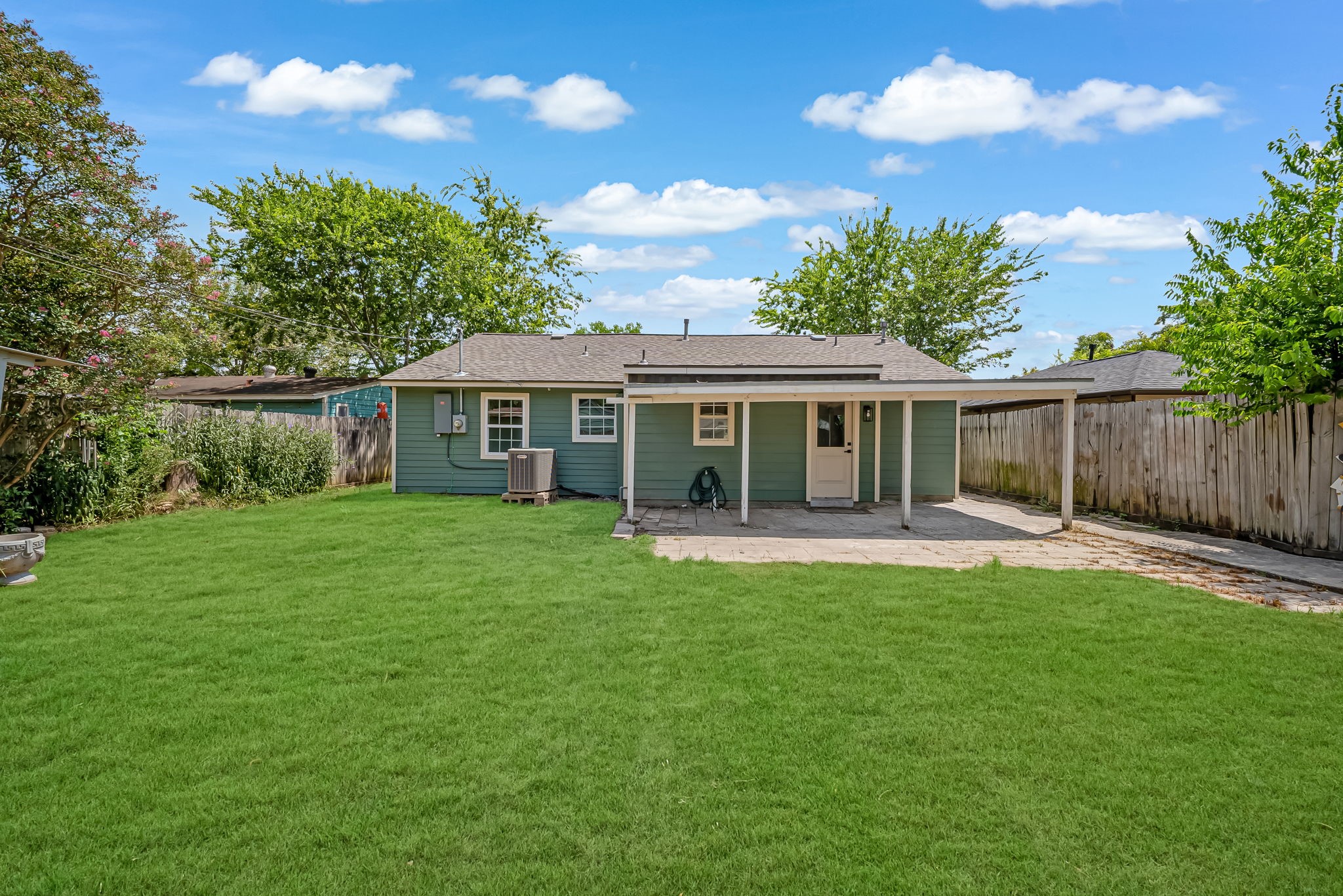 6638 Thornwall Street Property Photo 24