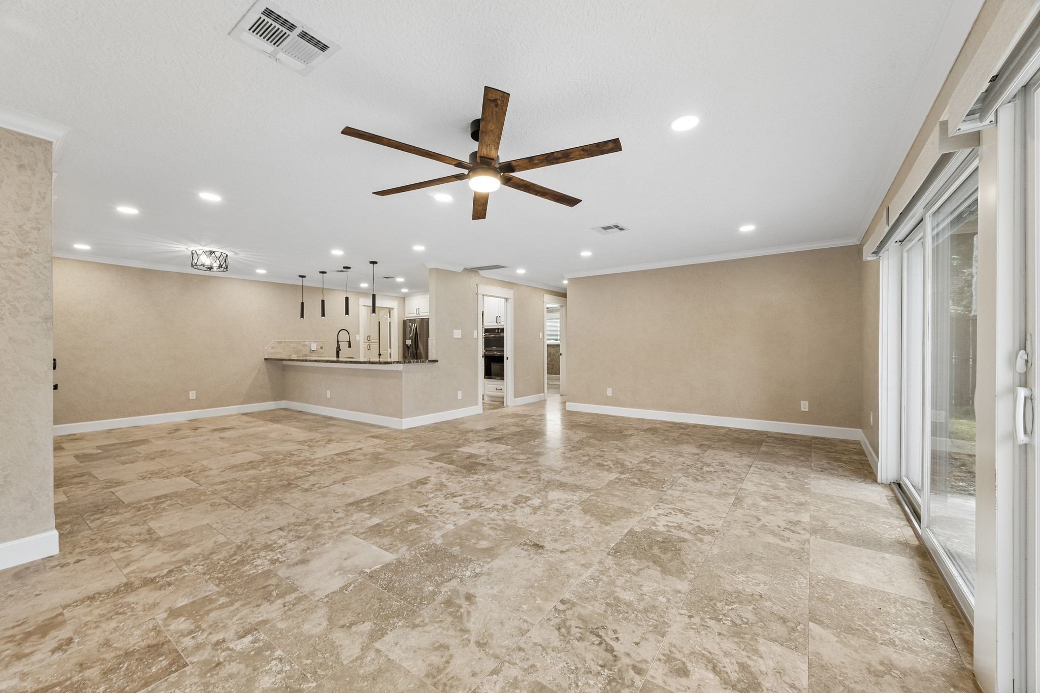 37 Champions Colony E Property Photo 5