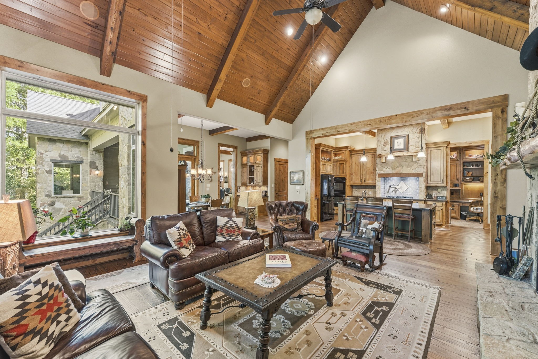 6148 Waltons Point Property Photo 19