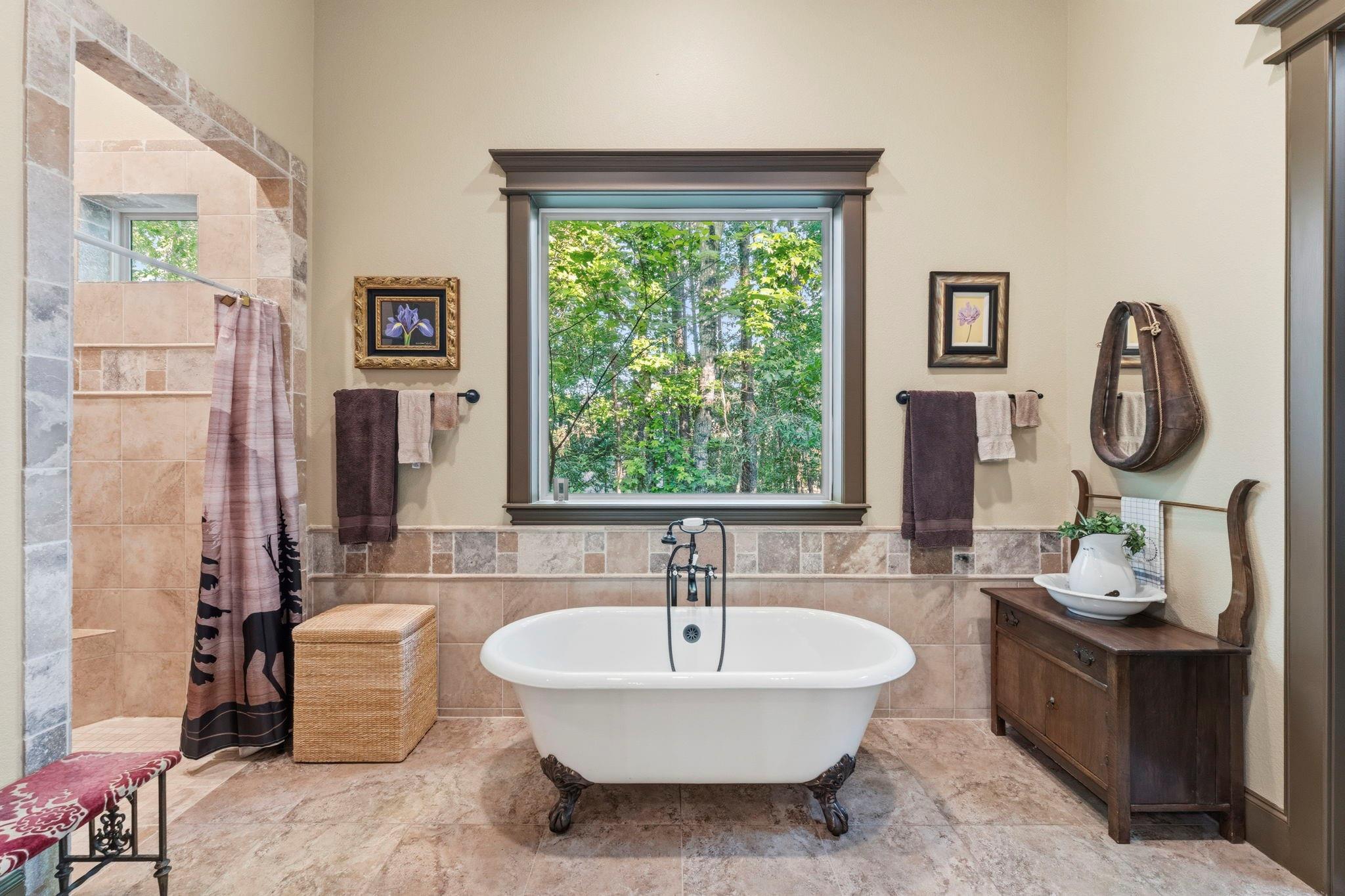6148 Waltons Point Property Photo 32