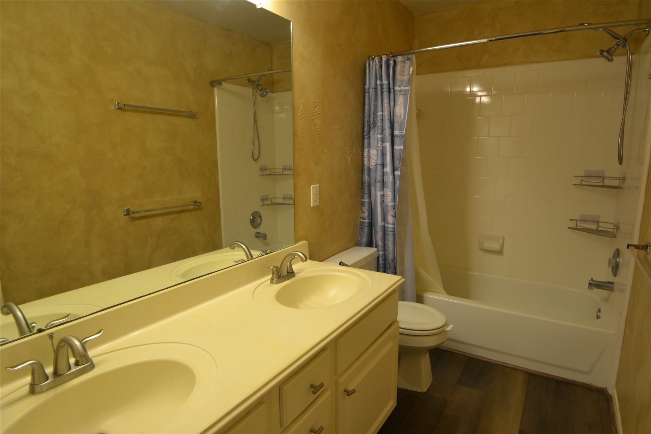 12406 Fox Meadow Drive Property Photo 32