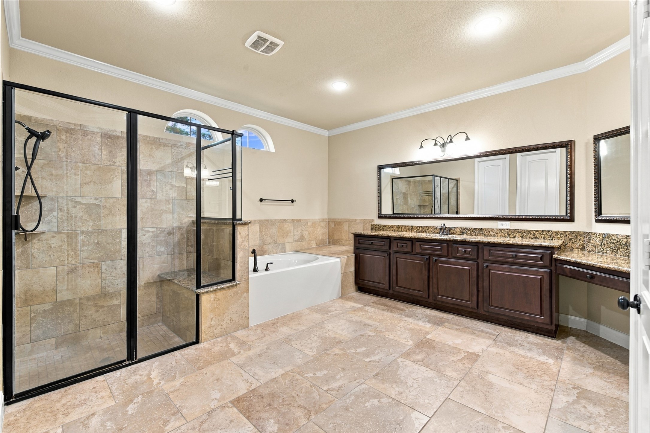 7343 Meadowcroft Boulevard Property Photo 19