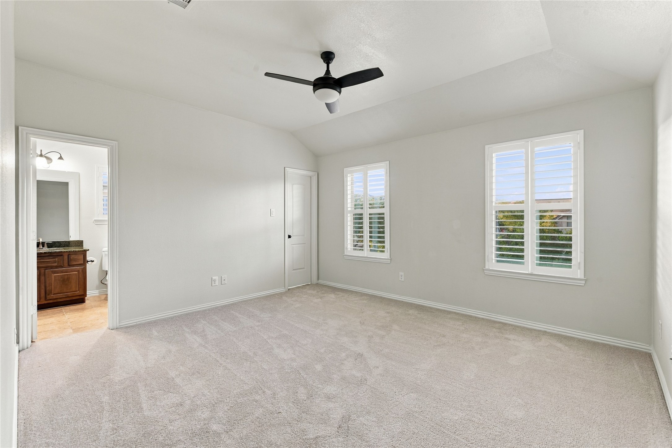 7343 Meadowcroft Boulevard Property Photo 26