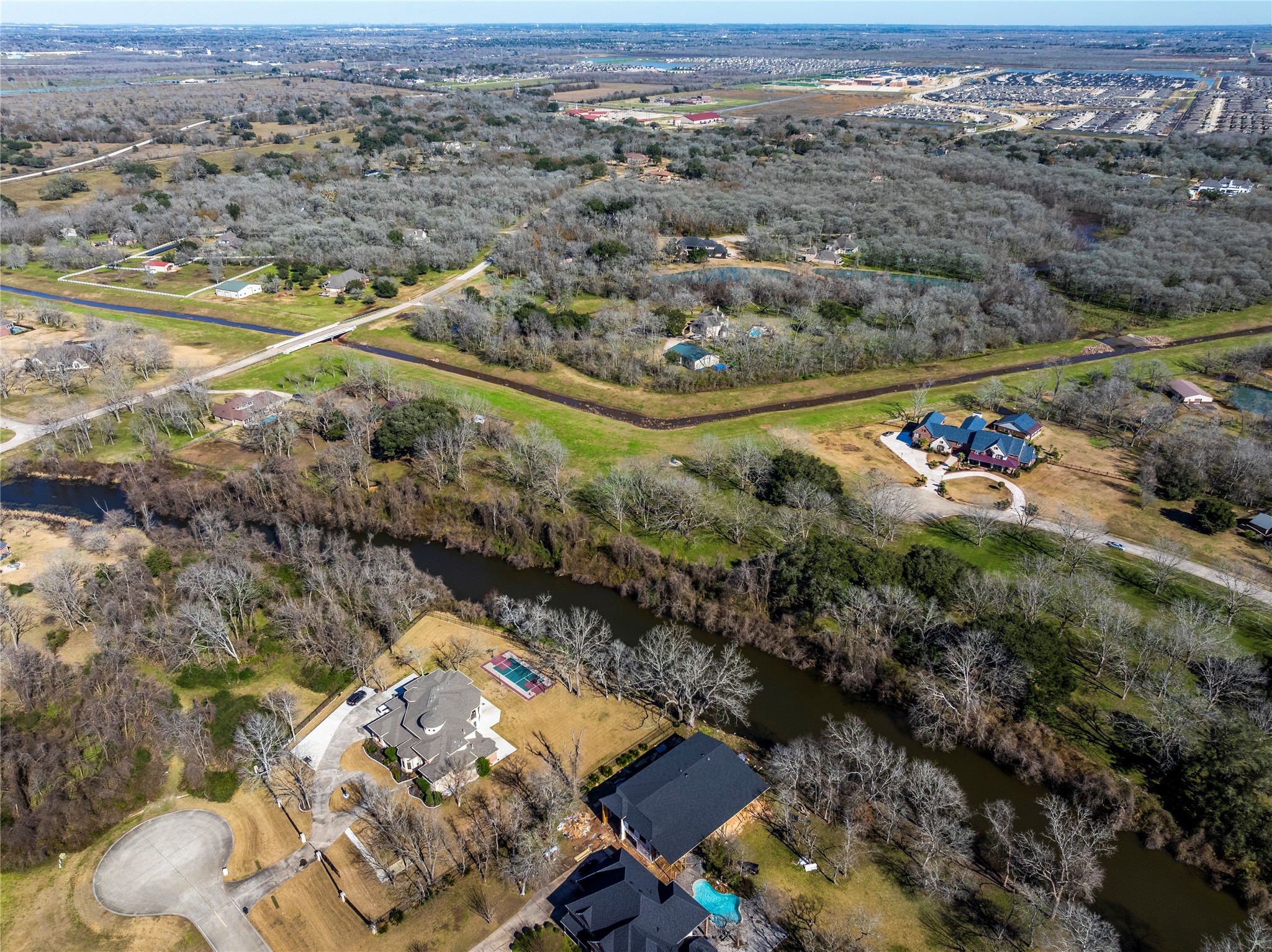 606 Oyster Shell Court Property Photo 8