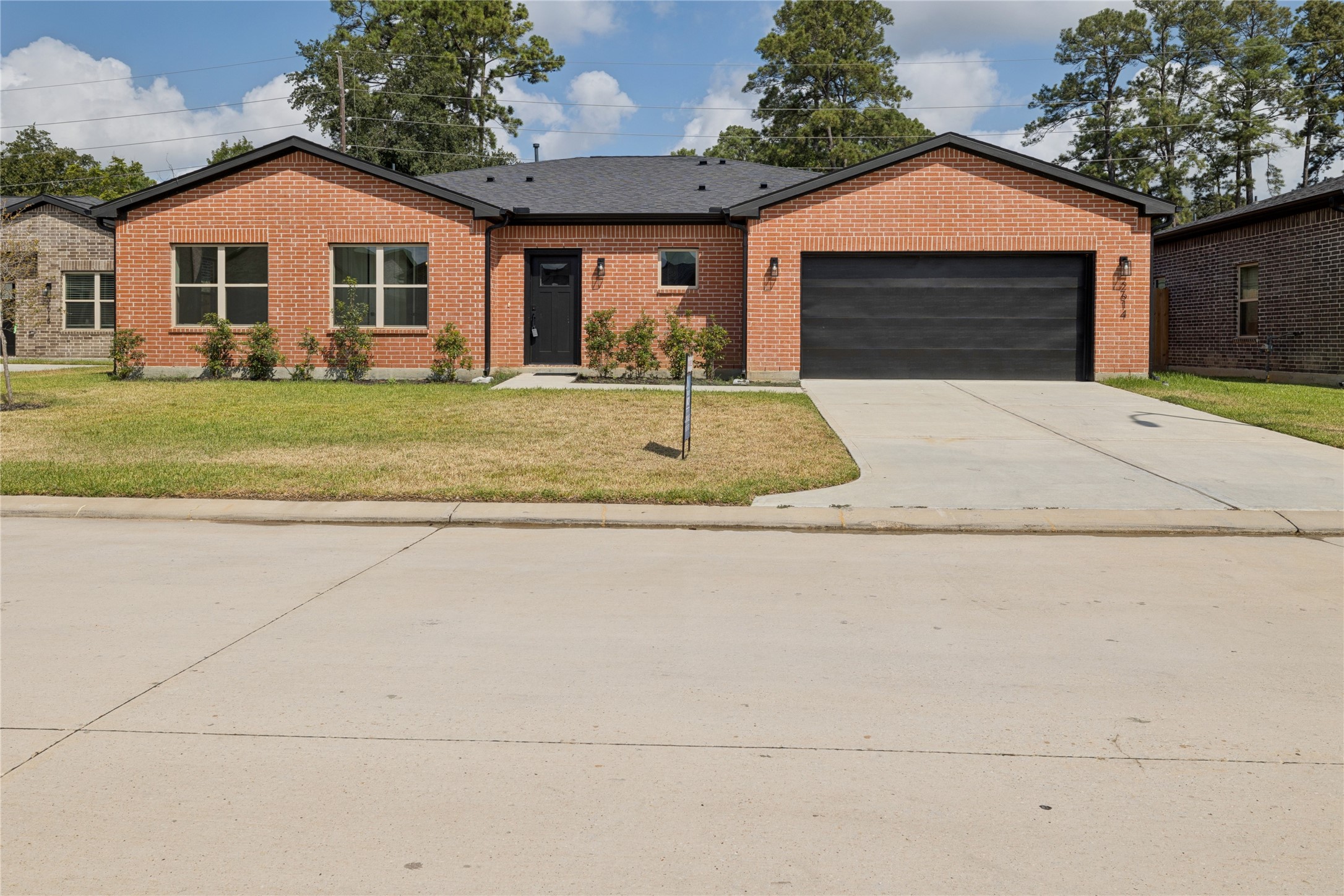 2614 Piemonte Avenue Cir Property Photo 1