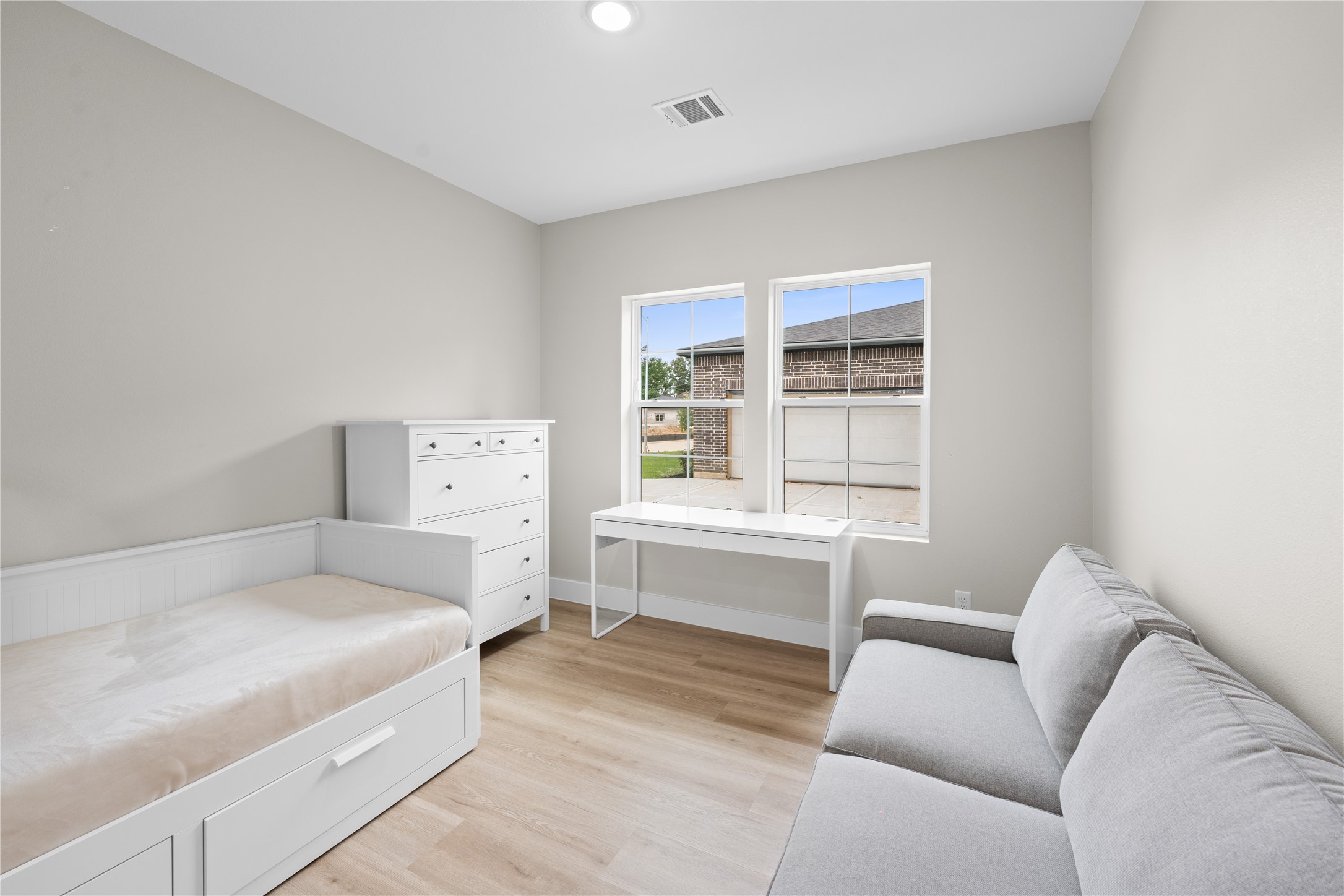 2614 Piemonte Avenue Cir Property Photo 8
