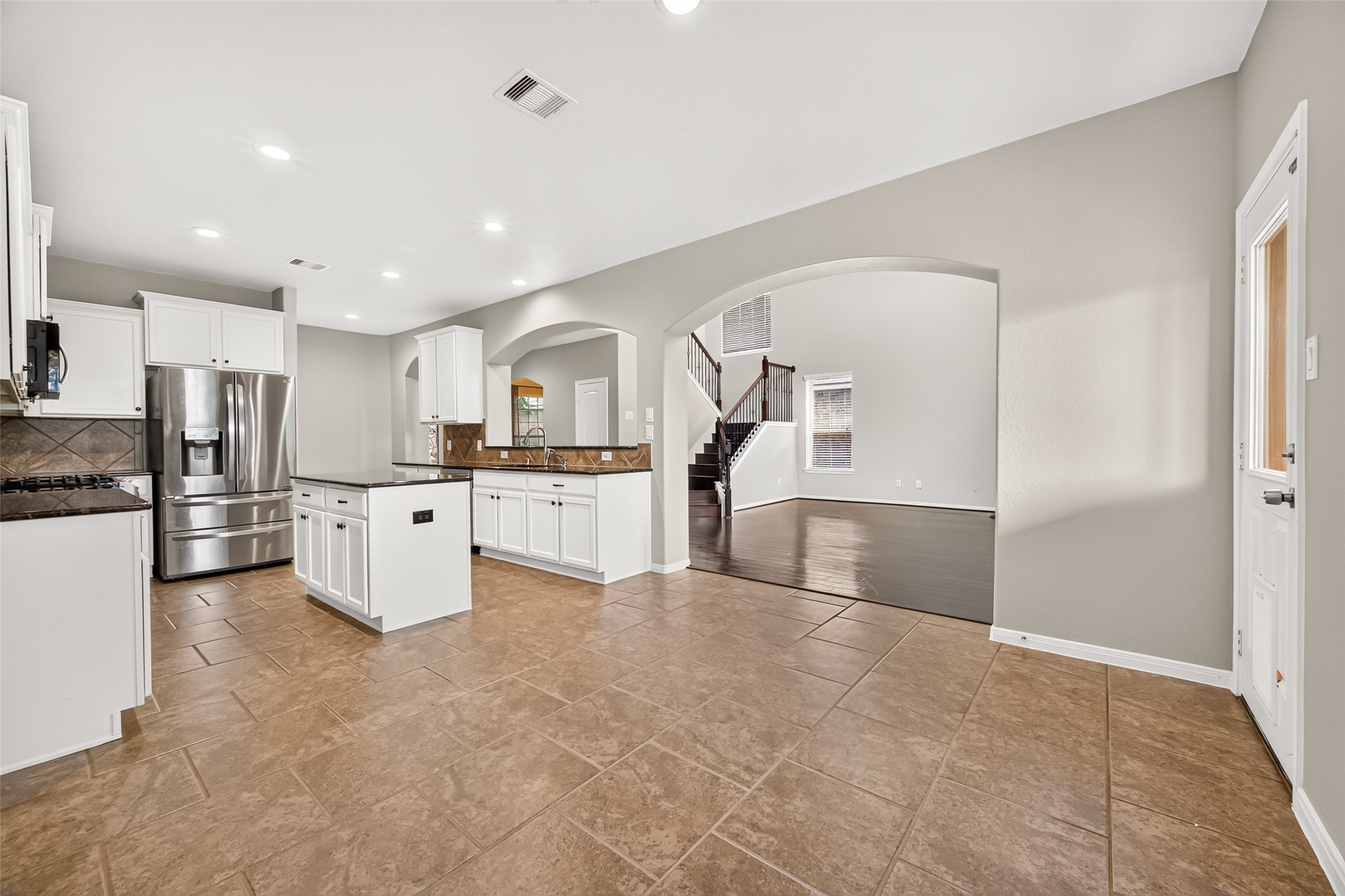 18619 Tara Ashley Street Property Photo 11