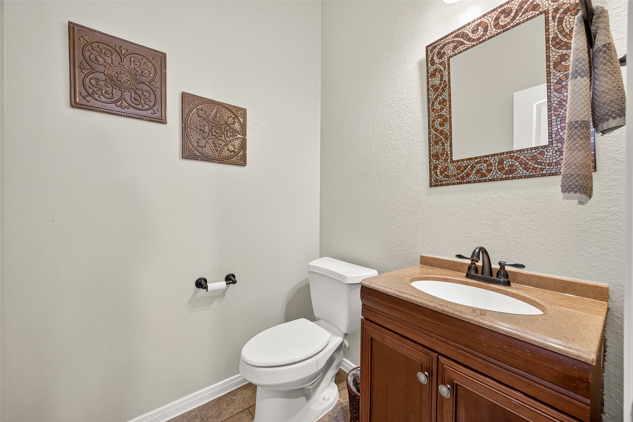 18619 Tara Ashley Street Property Photo 23