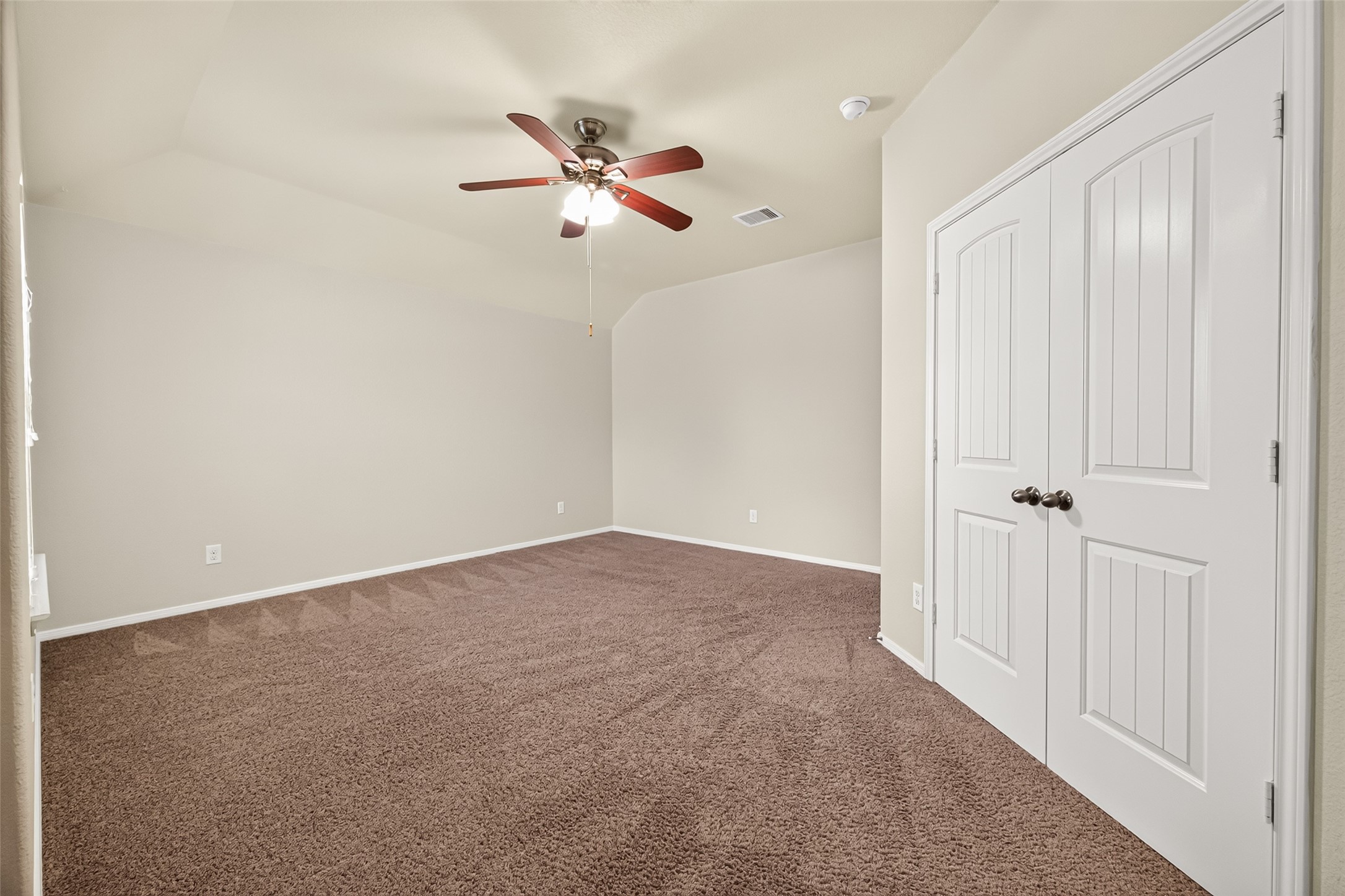 18619 Tara Ashley Street Property Photo 35