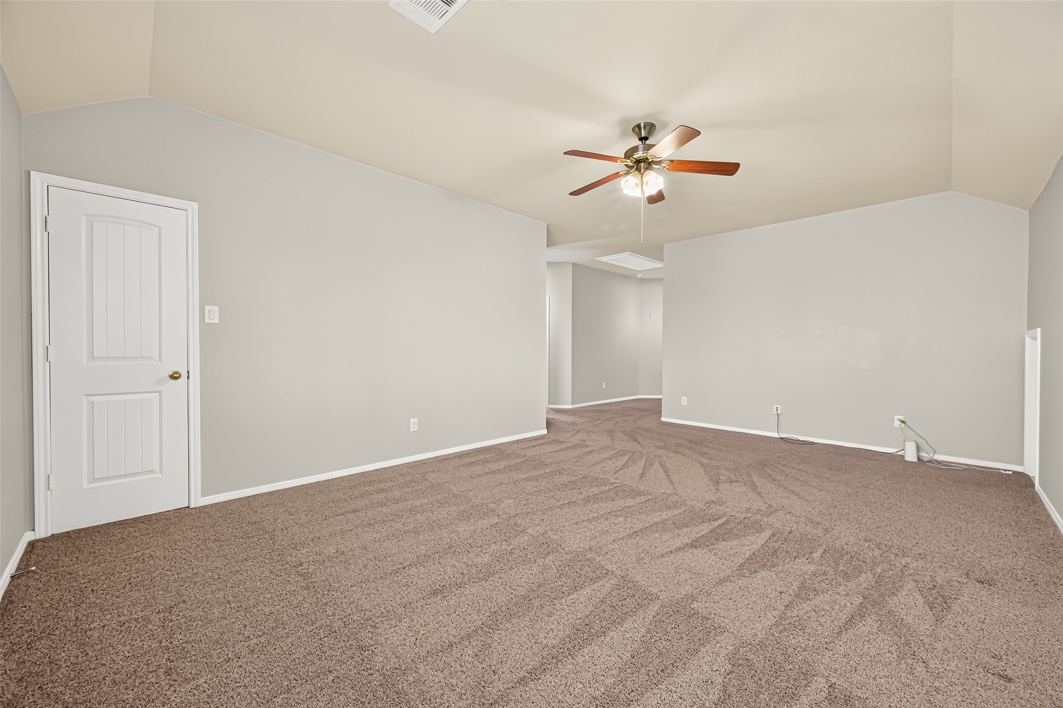 18619 Tara Ashley Street Property Photo 39