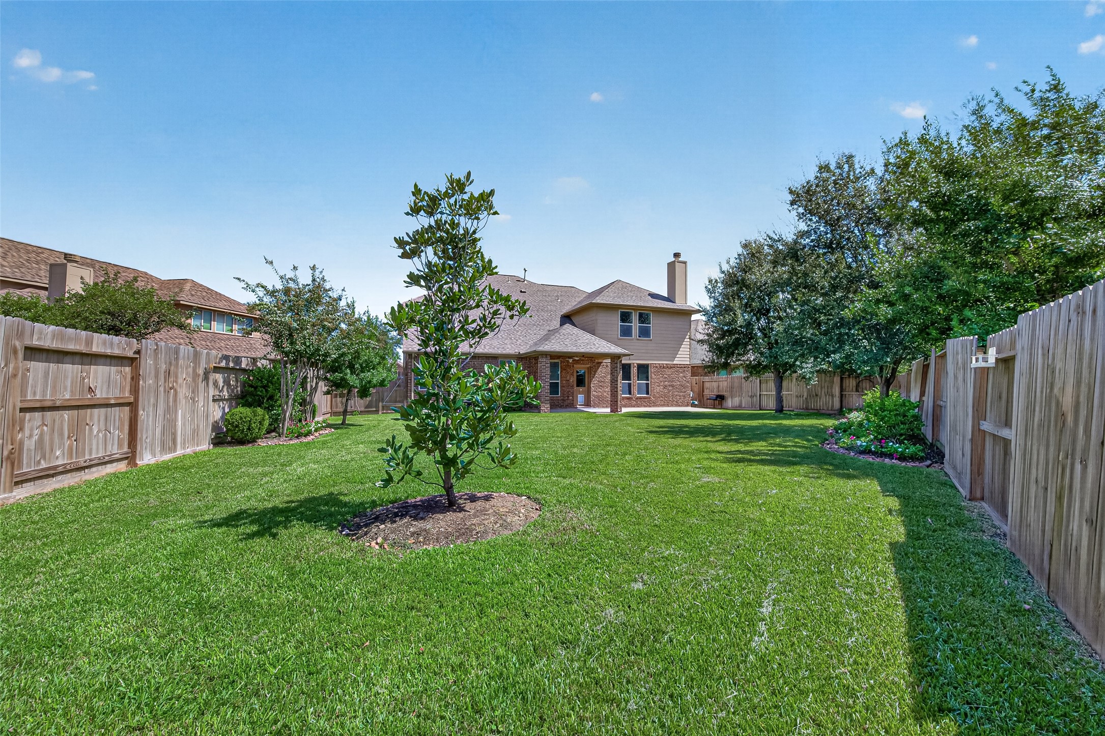 18619 Tara Ashley Street Property Photo 50