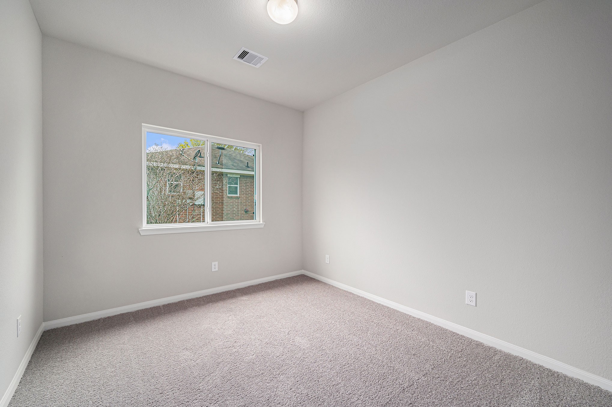 12983 Skyline Drive Property Photo 15