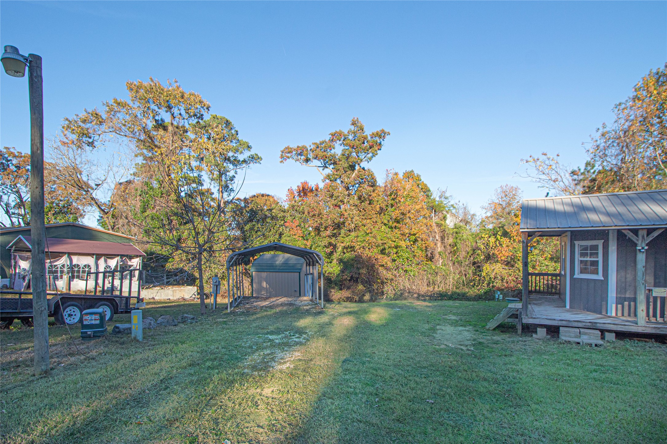 140 Lagoon Ct Property Photo 6