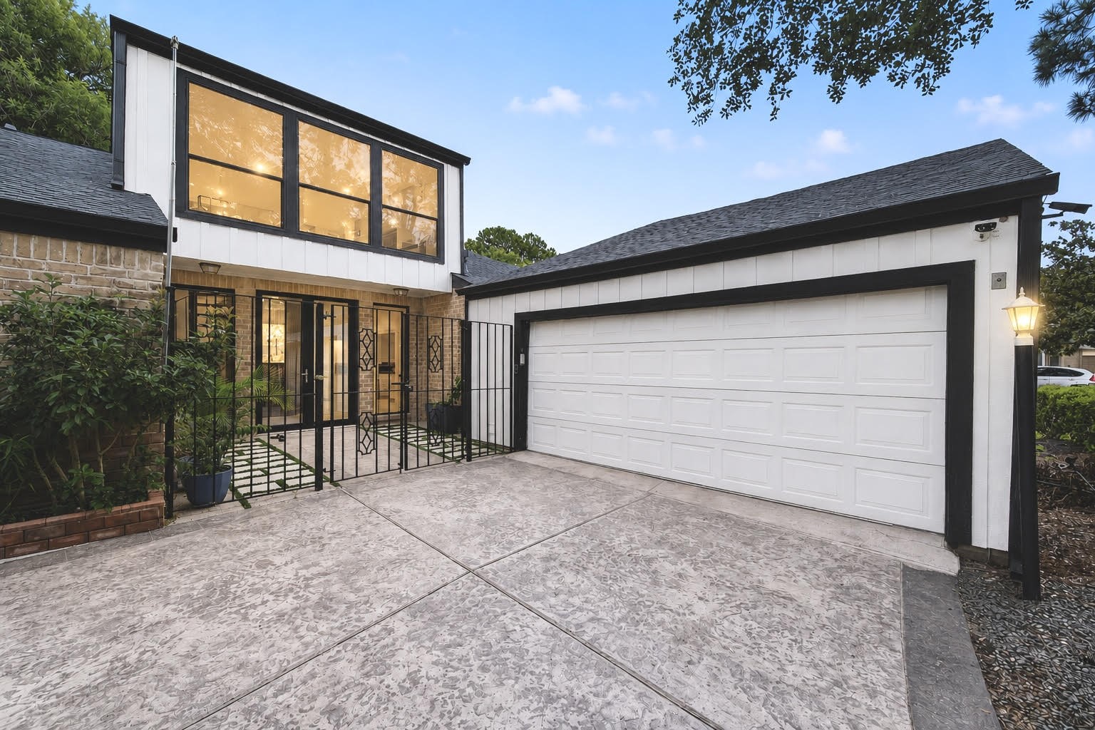 1515 Haven Lock Drive Property Photo 3