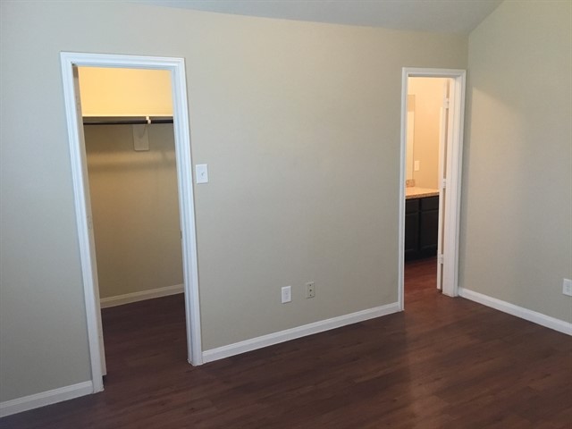 2519 Bammelwood Drive Property Photo 7