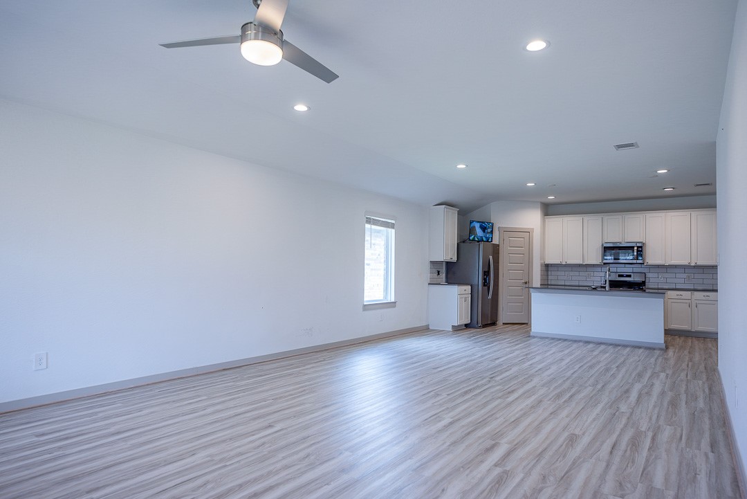 6906 Halifax Harvest Lane Property Photo 4