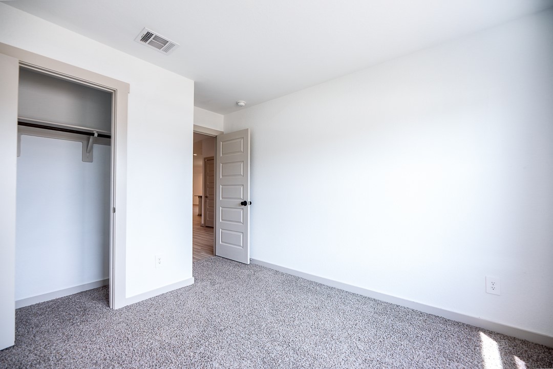 6906 Halifax Harvest Lane Property Photo 10