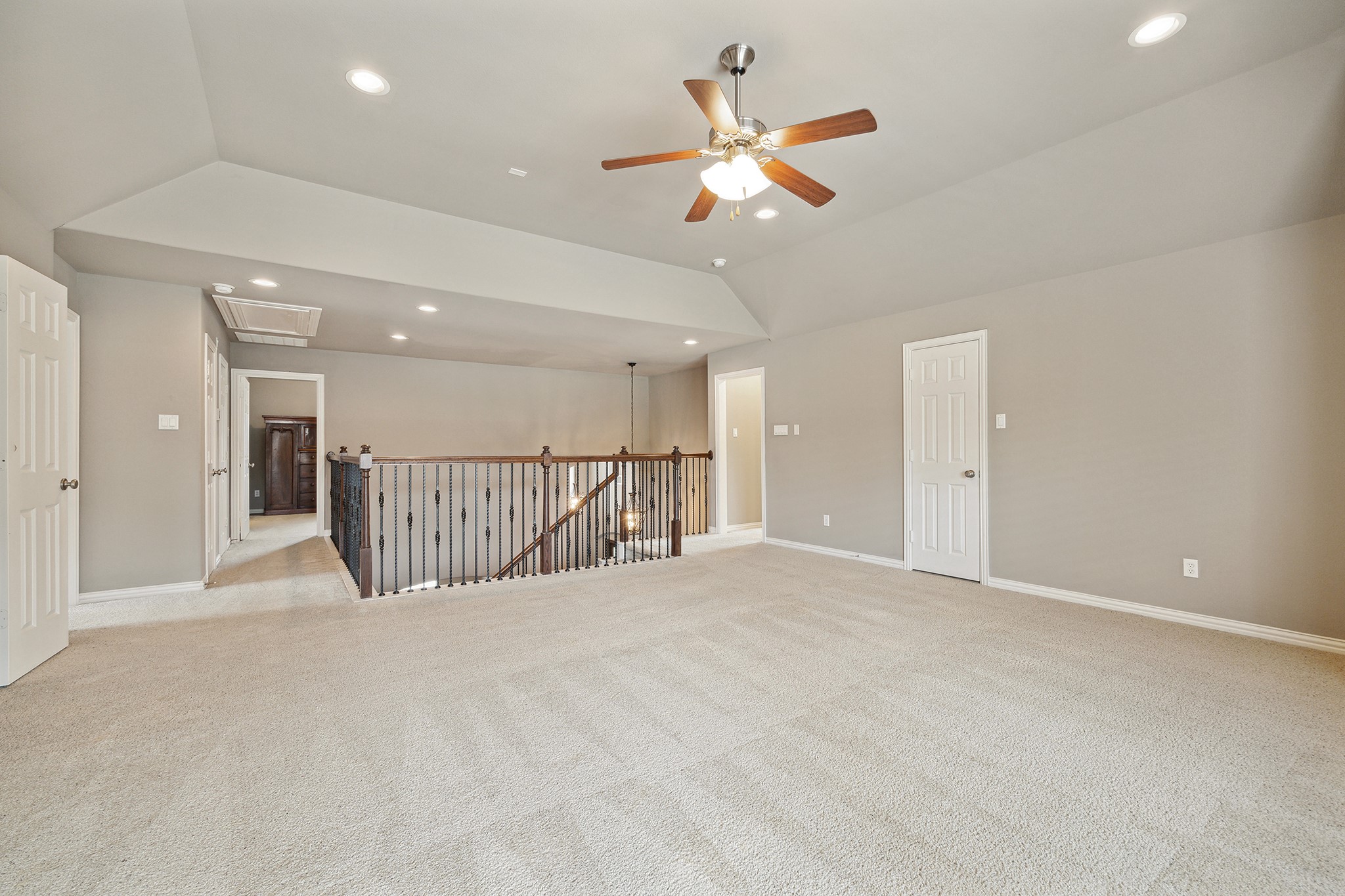 3419 Saint Charles Court Property Photo 32
