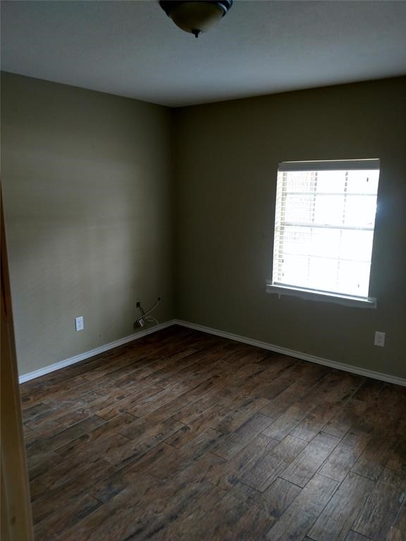 25730 Glen Loch Drive Property Photo 13