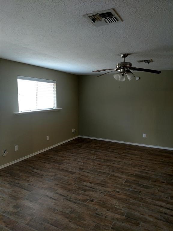 25730 Glen Loch Drive Property Photo 14
