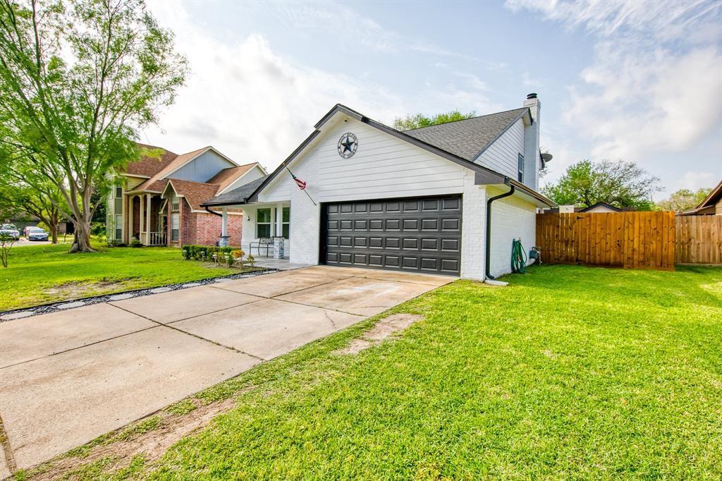11907 Hedgegate Drive Property Photo 24