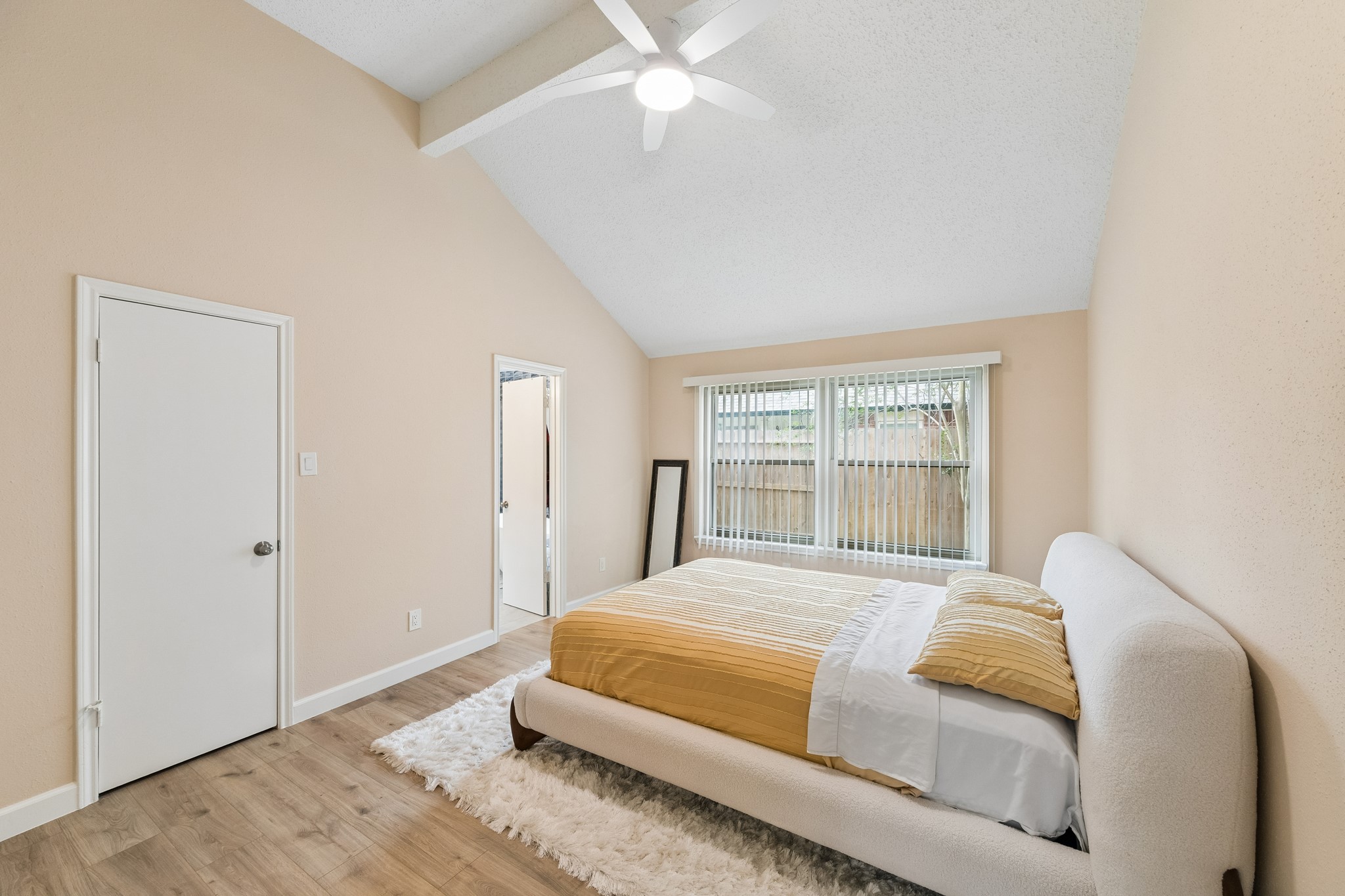 1054 Margate Drive Property Photo 13