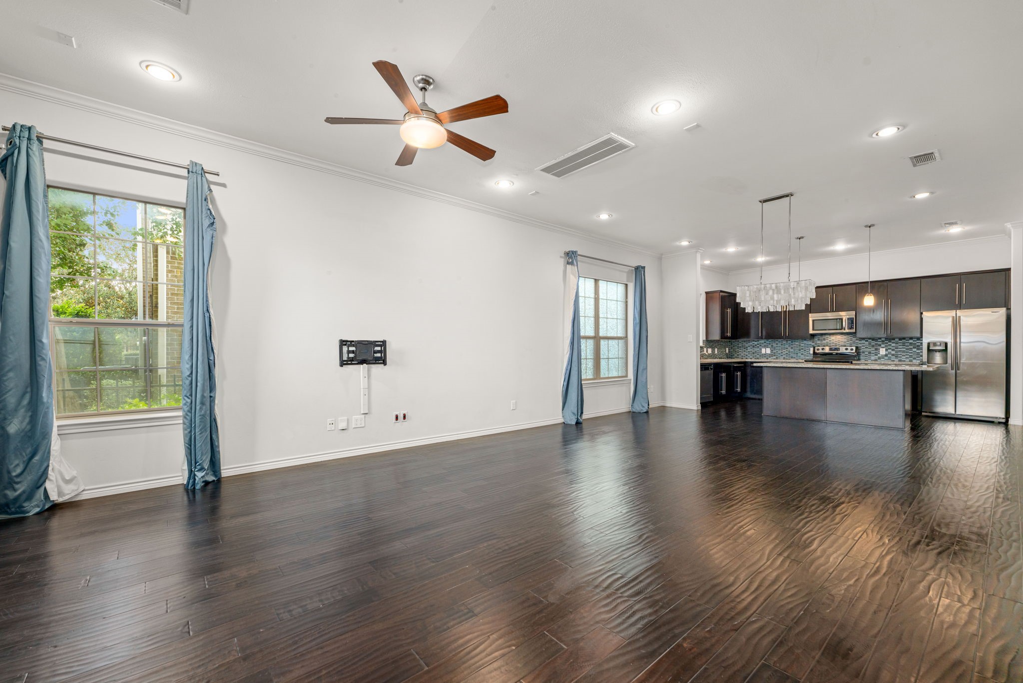 2743 Misty Heath Lane Property Photo 6