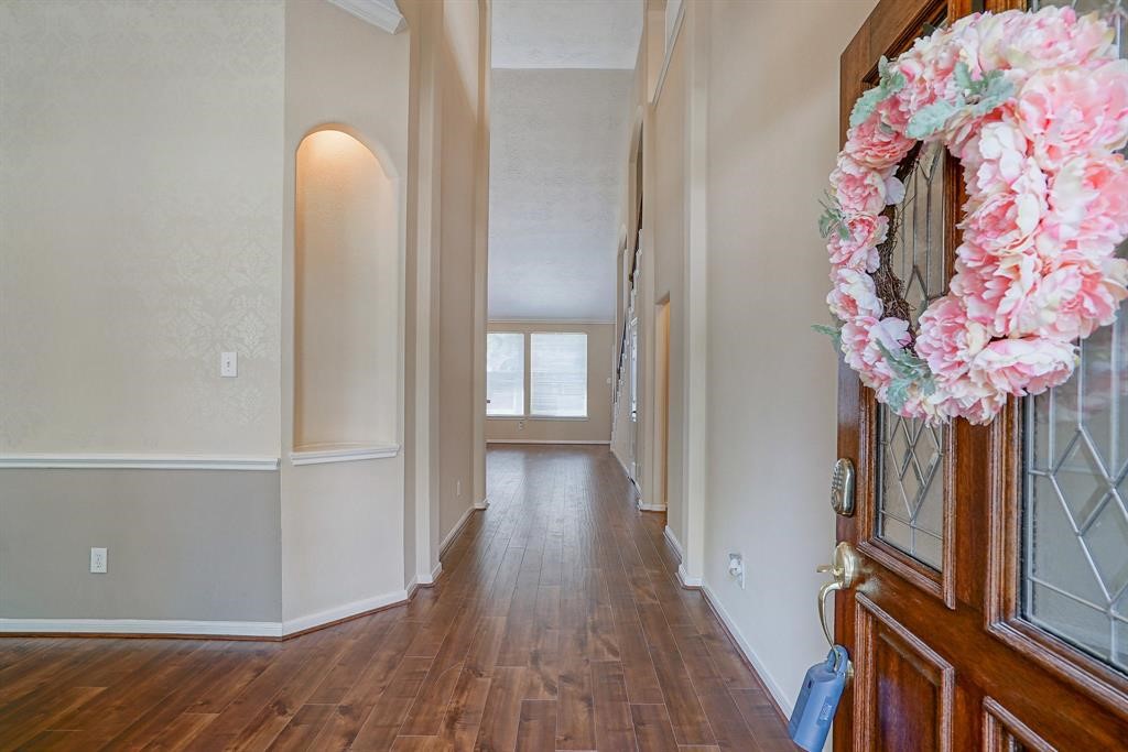 7211 Emerald Run Lane Property Photo 4
