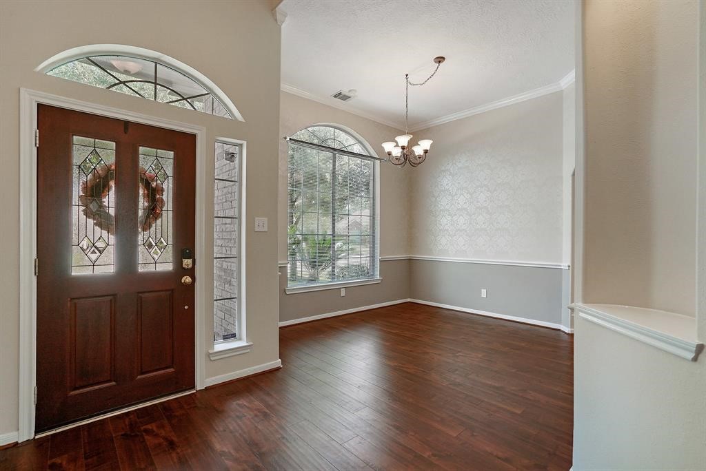 7211 Emerald Run Lane Property Photo 5