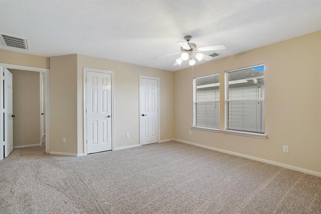 7211 Emerald Run Lane Property Photo 28