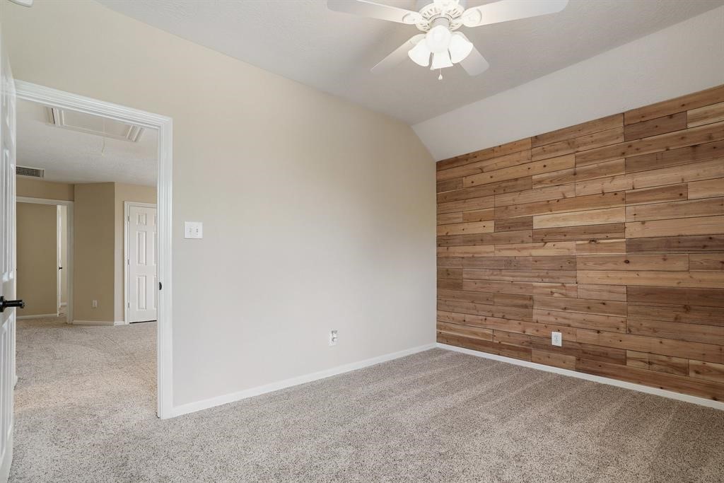7211 Emerald Run Lane Property Photo 32