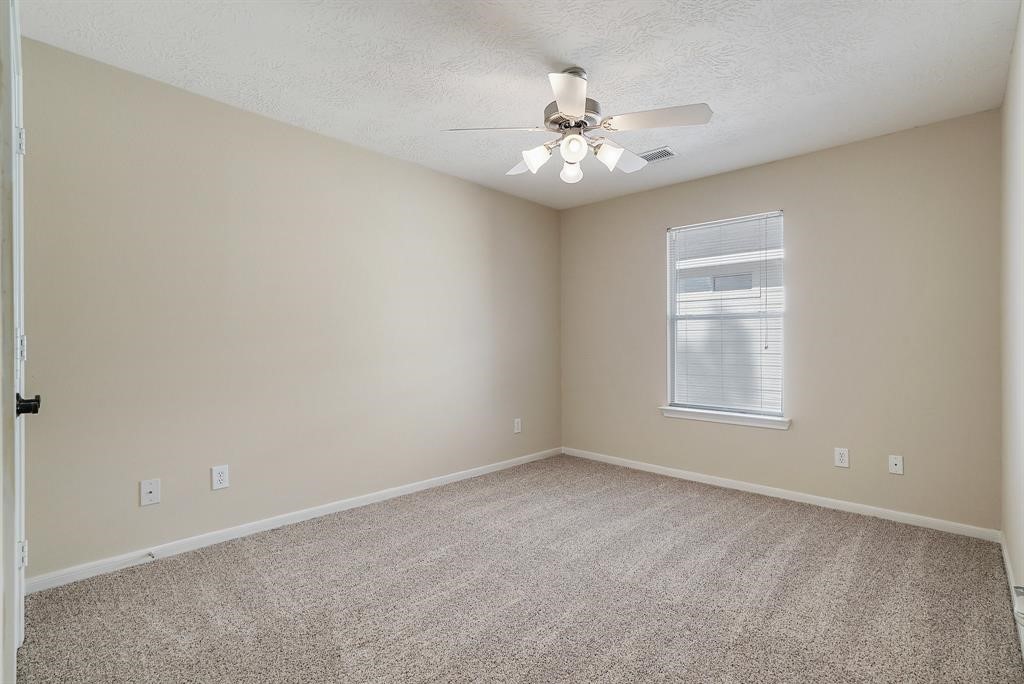 7211 Emerald Run Lane Property Photo 33