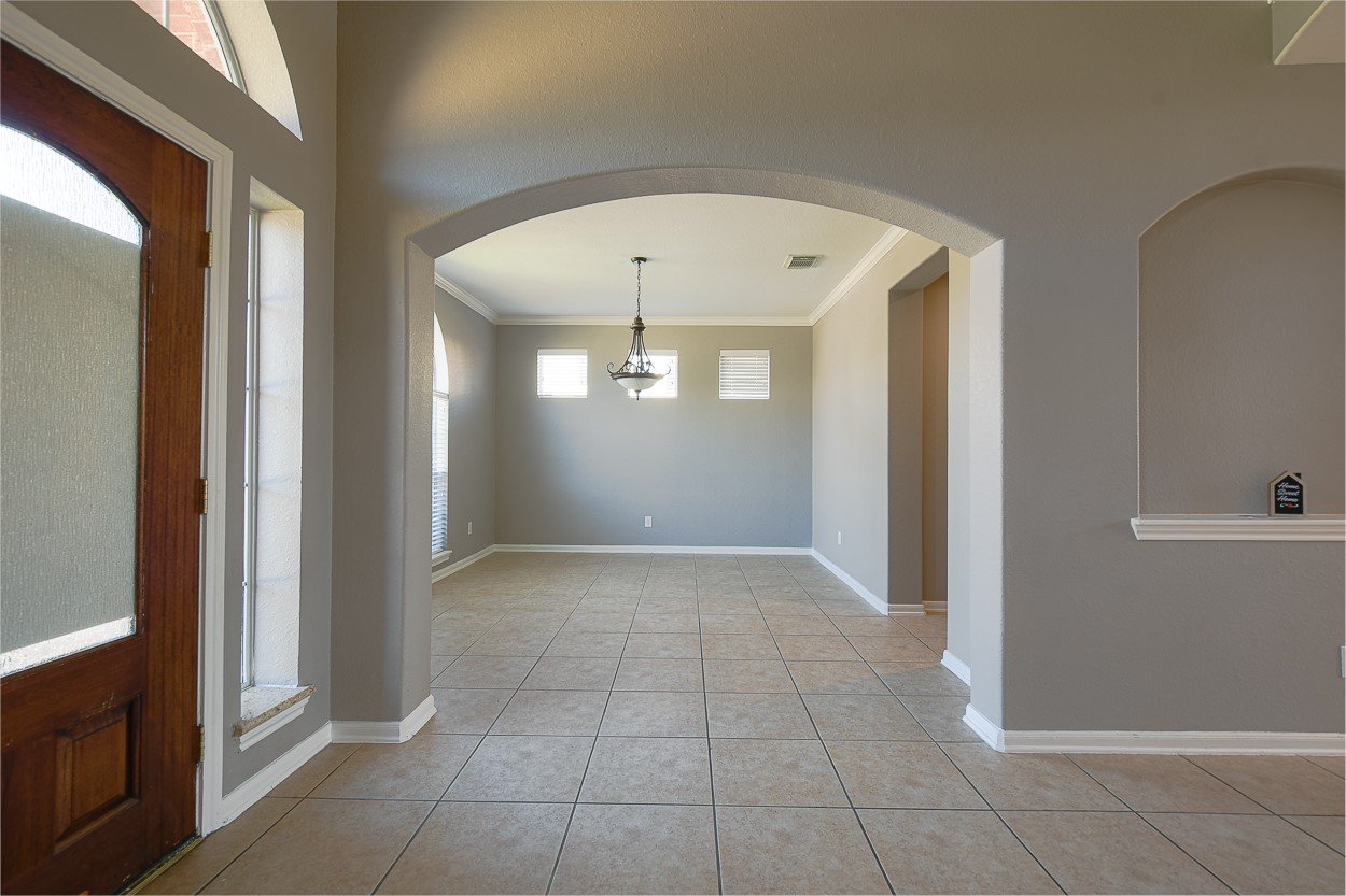 11802 Shoal Landing Street Property Photo 4