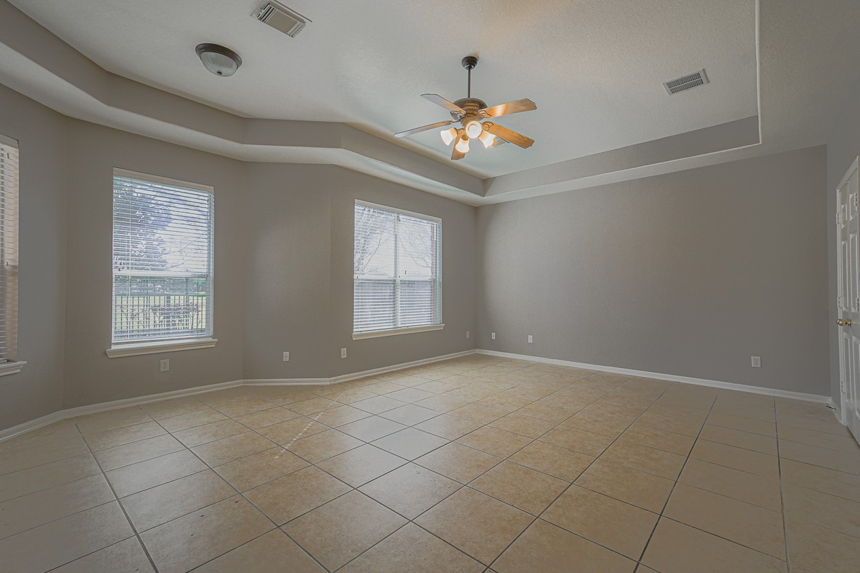 11802 Shoal Landing Street Property Photo 14
